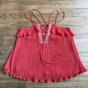 Moon River Sleeveless Blouse Top Womens Small Red Pleated Boho Festival Strappy